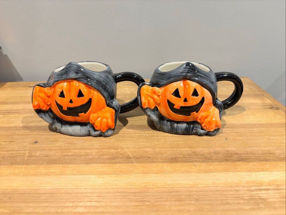 Hyde and Eek pumpkin Grim Reaper Halloween coffee cups